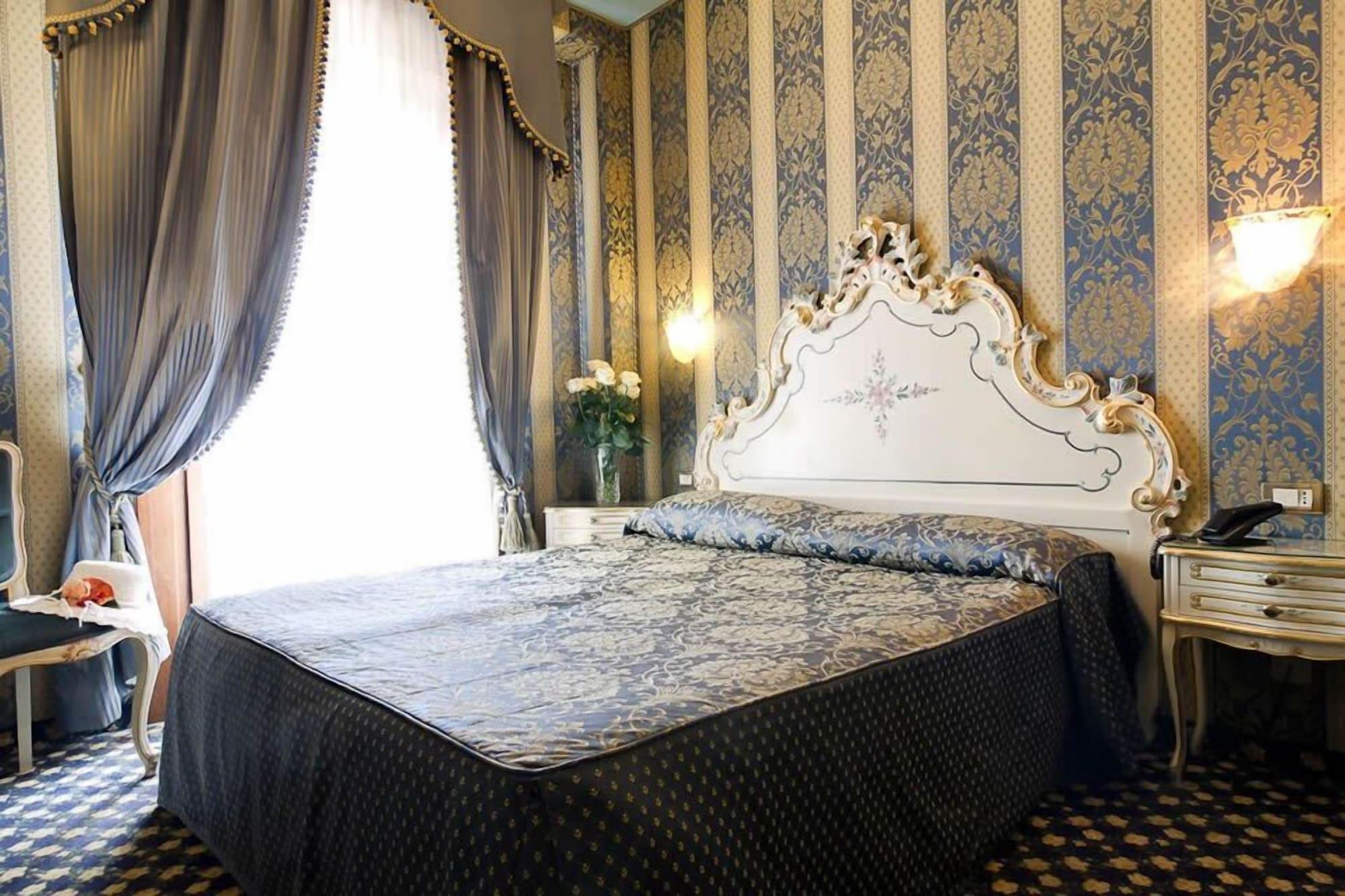 Hotel Belle Arti Venice Exterior photo