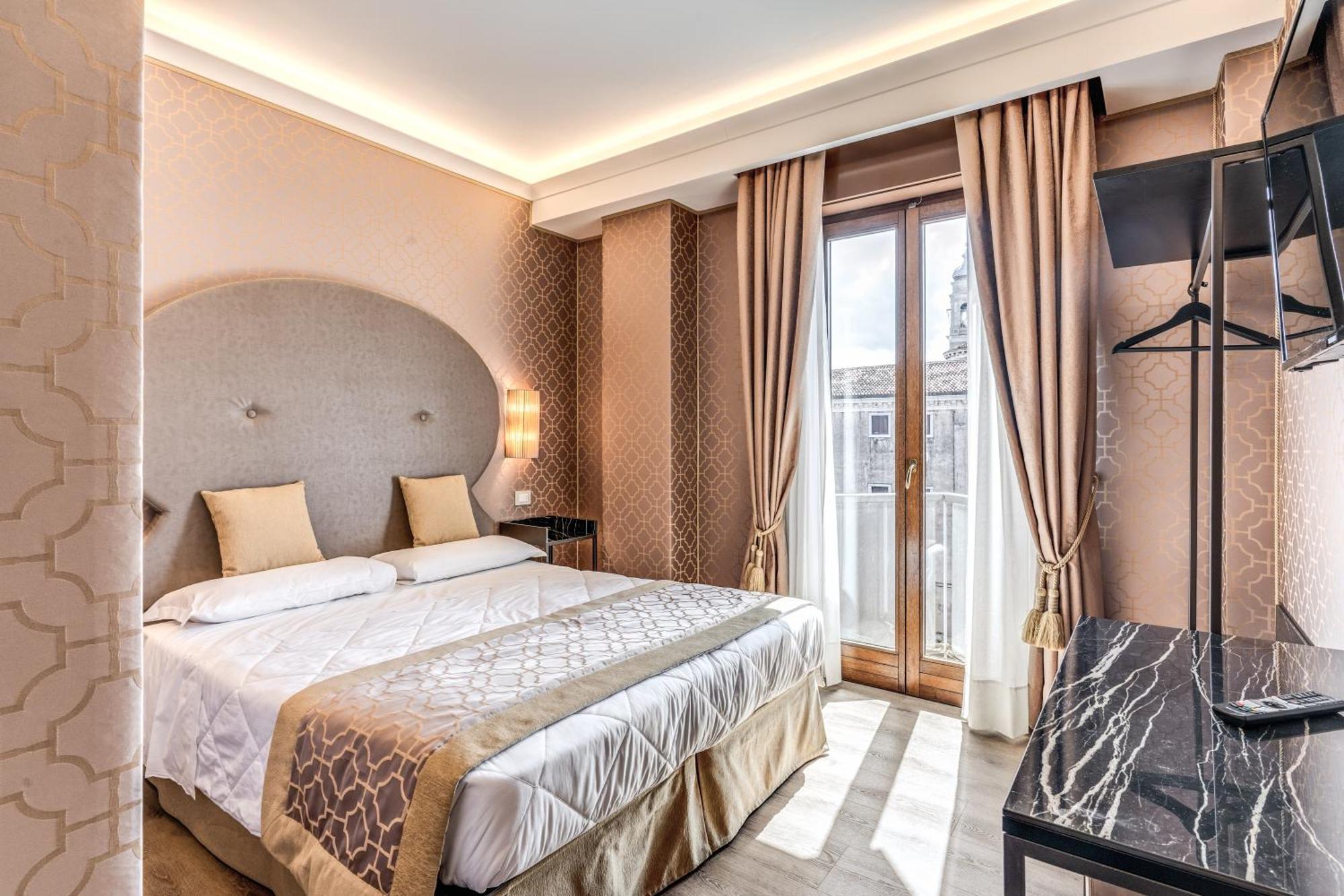 Hotel Belle Arti Venice Exterior photo