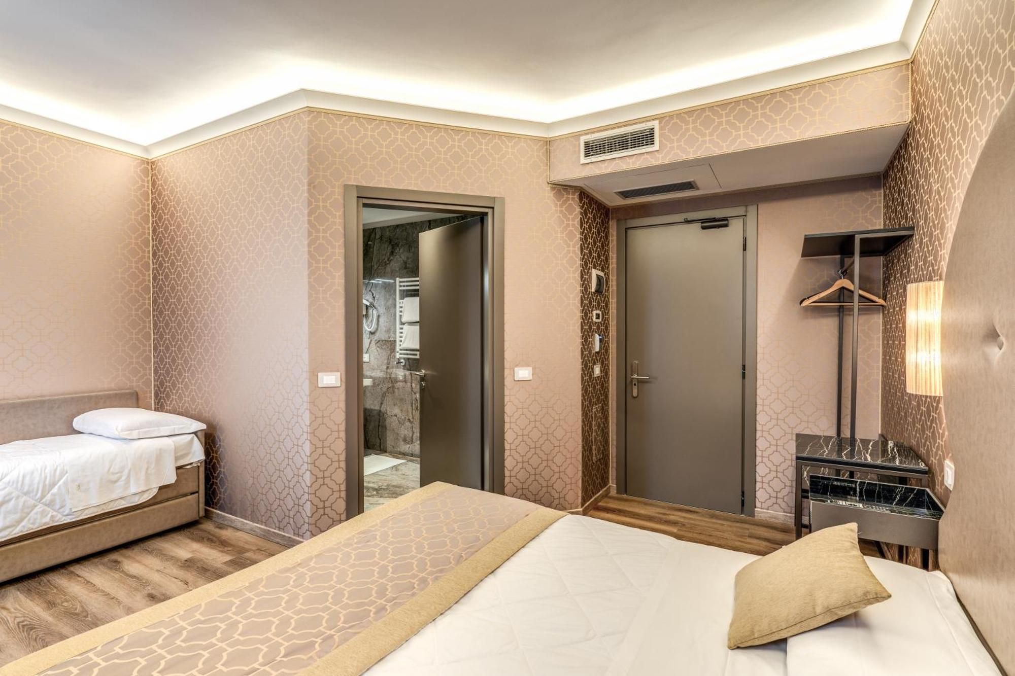 Hotel Belle Arti Venice Exterior photo