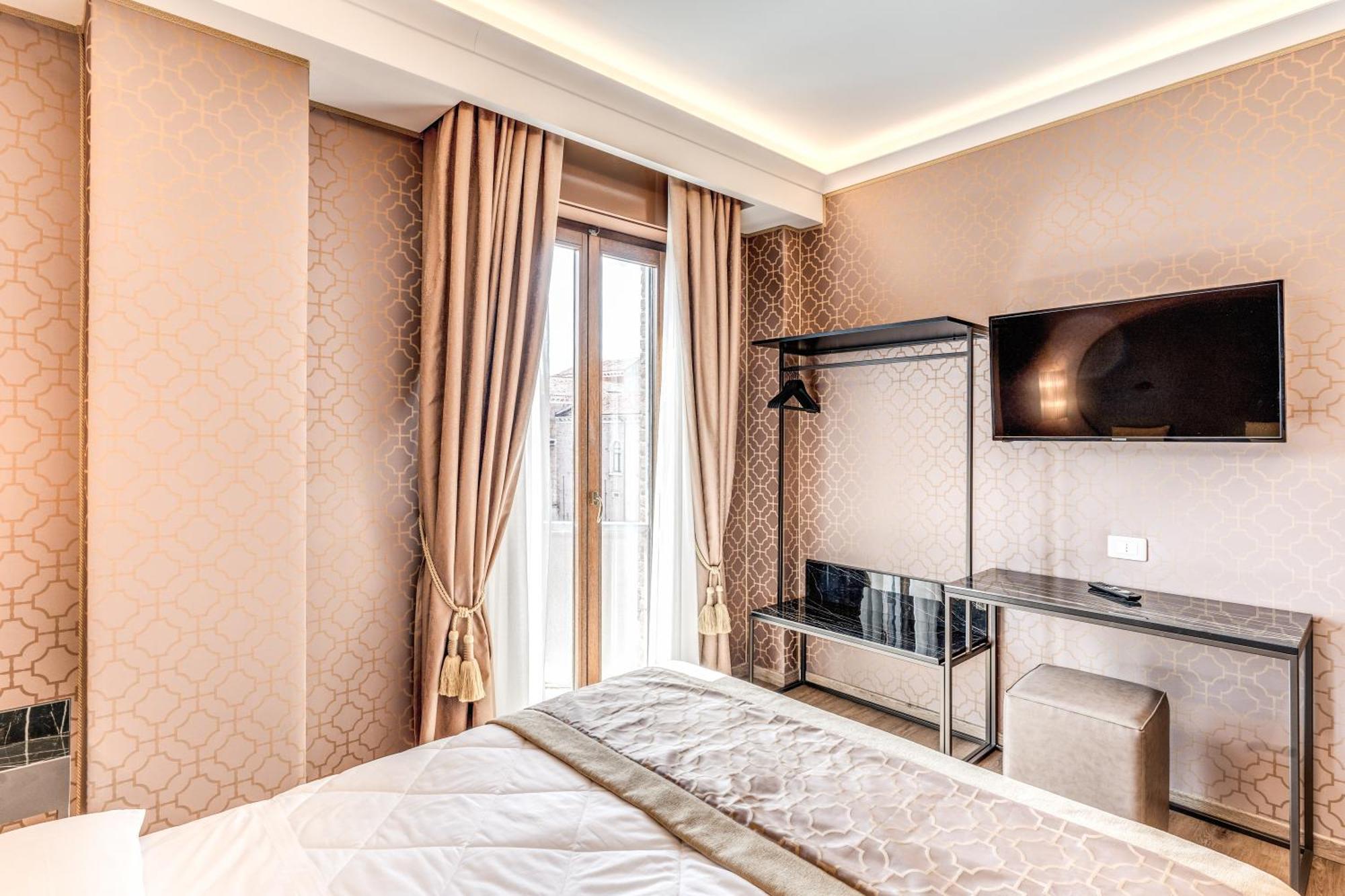 Hotel Belle Arti Venice Exterior photo