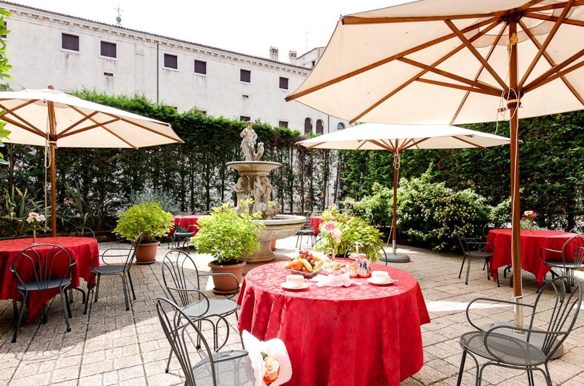 Hotel Belle Arti Venice Exterior photo